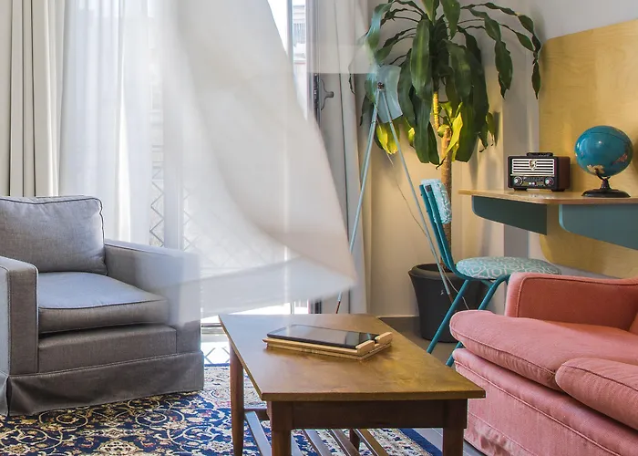 The Caravan * Salonic